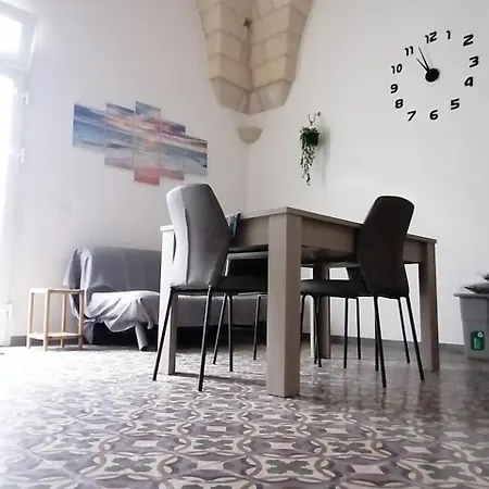 Casa Leonardo * ميليندونيو